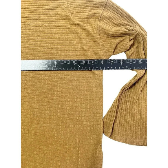 FREE PEOPLE Movement Cant Handle This Medium Ribbed Bell Sleeve Turtleneck Boho - Picture 7 of 10